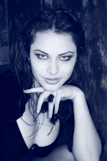 Mirey In Velluto Nero 1