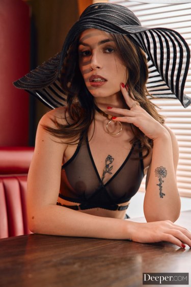 Hold It With Chanel Camryn And Manuel Ferrara 2