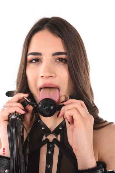 Candie Luciani In Sweet Flogger 3