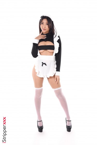 Emiri Momota In The Japanese Method 1