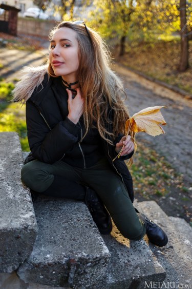 Madelina In Distinctive 1