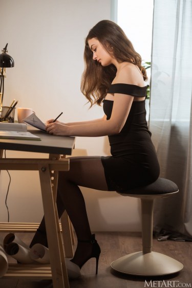 Shining Moon In Time To Shine 1