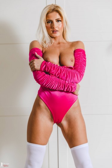 Poppy H In Candy Coated 8