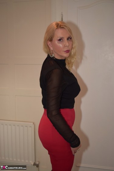 Emeralds Red Pencil Skirt 6
