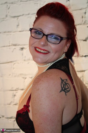 Mollie Foxxx Untattood 4