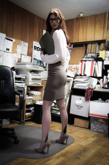 Secretary Azura Starr In Glasses 1