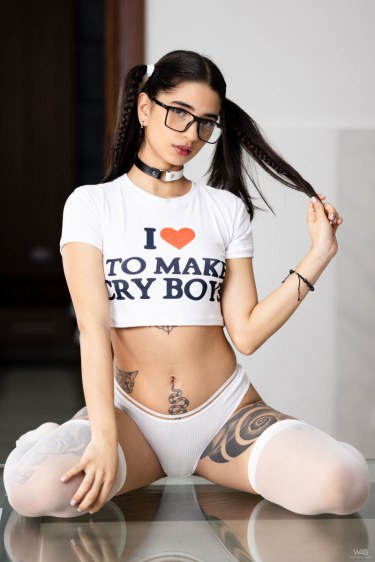 Cool Toy Starring Tormenta 4