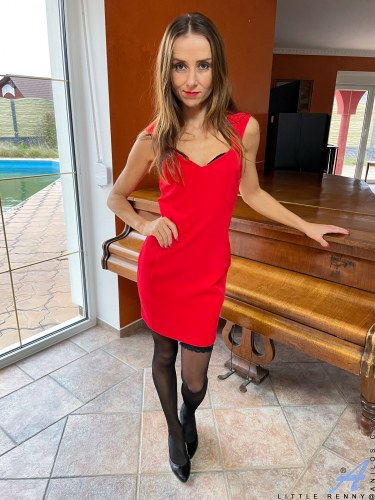 Use Me Featuring Little Renny 1