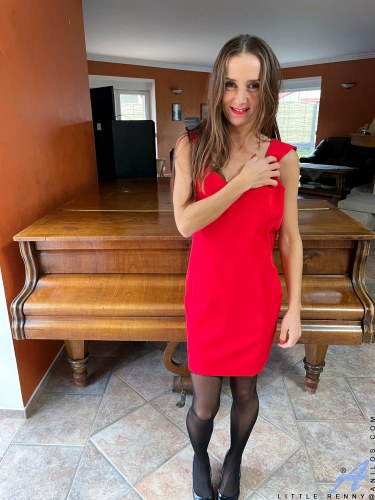 Use Me Featuring Little Renny 4