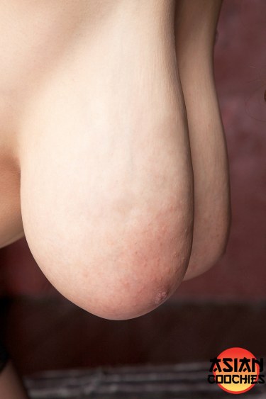 Hitomi Sucks And Tit Fucks A Banana 7