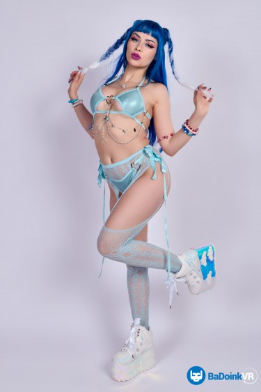 On Blus Ravelength Starring Jewelz Blu 2