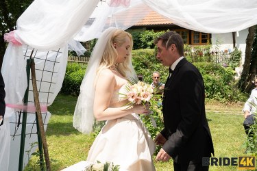 Grooms No Show Brides Wedding Woe 1