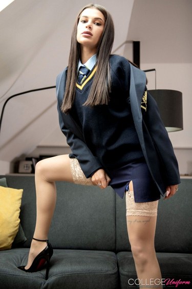 Casting Day With Asandra Dewy 1