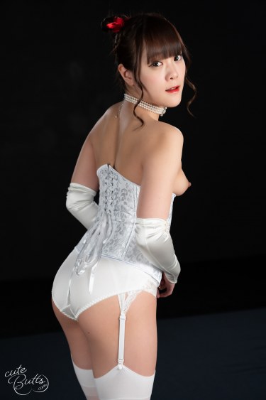 Aya Komatsu In White Lingerie 2