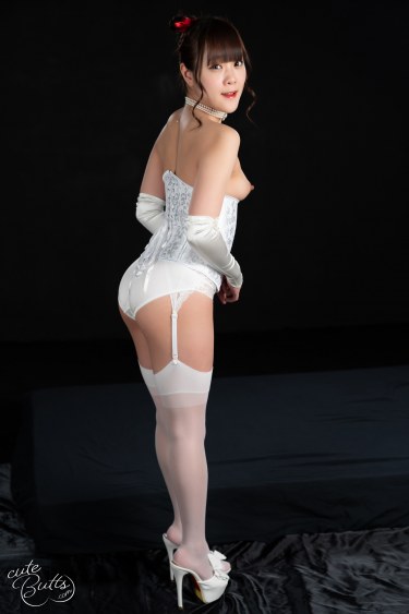 Aya Komatsu In White Lingerie 3