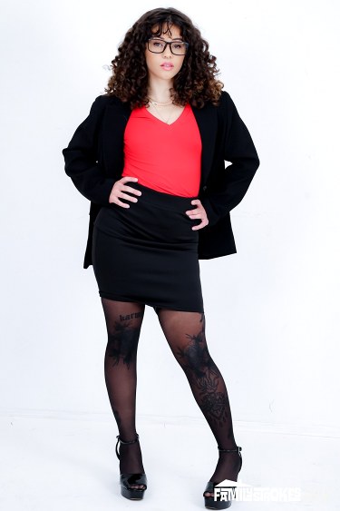 Sibling Rivalry Can A Threesome Fix Their Broken Bond 1