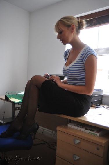 Office Lover Hayley Marie Coppin 2