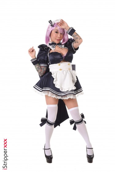 Dj Sakura In Meido Kissa 1