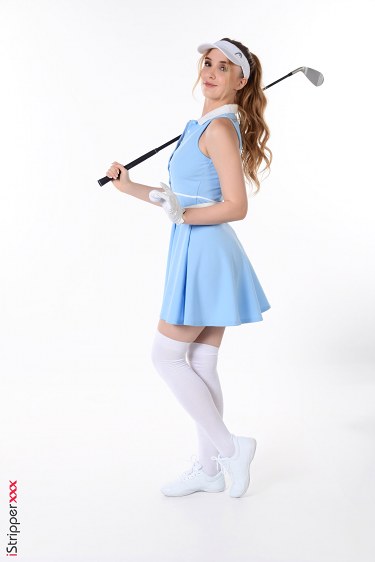 Polly Yangs In Hole In One 2