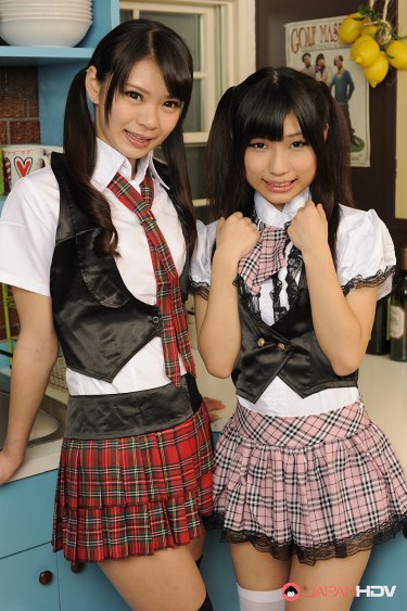 Akubi Yumemi With Runa Kobayashi 6