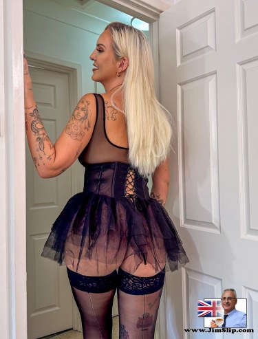 Gigi Patsy In Black Lingerie 2