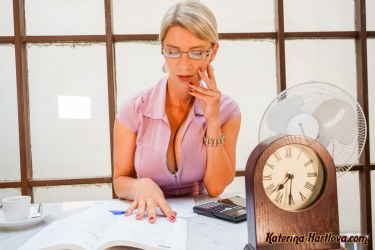 Katerina Hartlova Horny At The Office 3