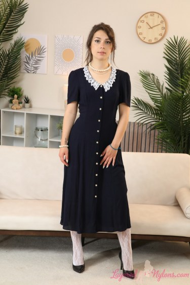 Gia In Layered Nylons 1