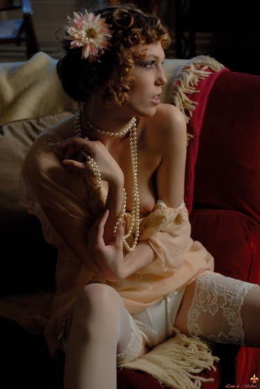 Vintage Style With Liana 7