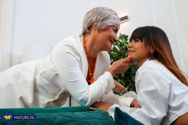 Ass Eating With My Stepmom 1