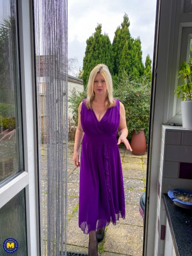 Cougar Laura Chalice 1