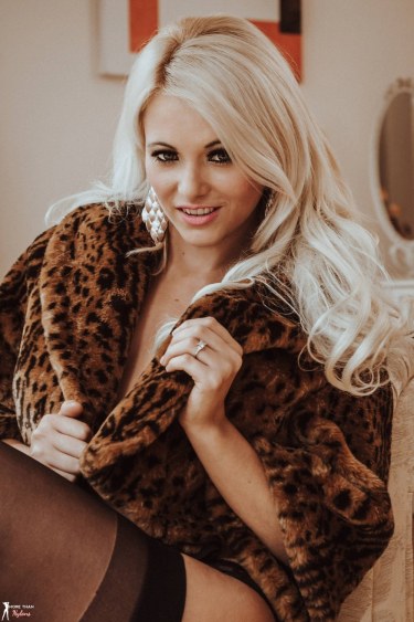 Emma Lou In Vintage Vibe 1