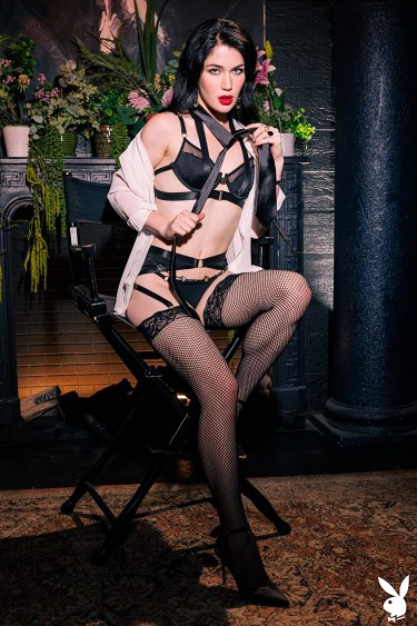 Evelyn Claire In Black Iris 3