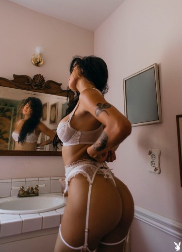 Riley Riviera In More To Give 7