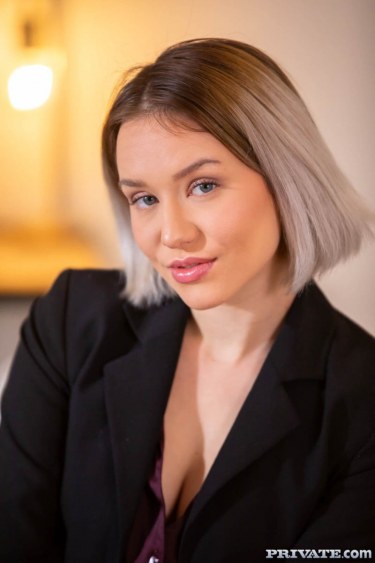 Barbie Brill Strips Naked 1