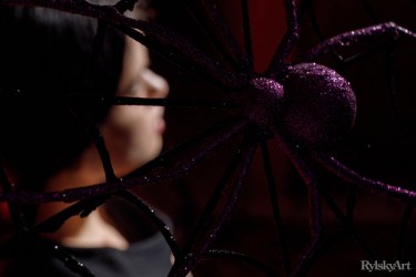 Fullmun Featuring Ariana Mun 1