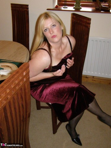 Samantha In Posh Pussy 5