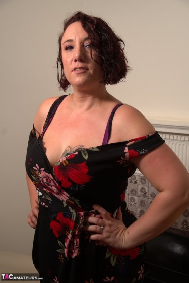 Saras Suggestive Strip 12