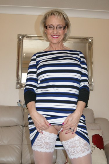 Stripey Top And Wet Pussy Fingers 1