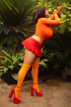 Demmy Blaze In Cosplay Velma